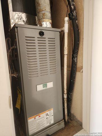 549 W Harlan, San Antonio, TX 78214