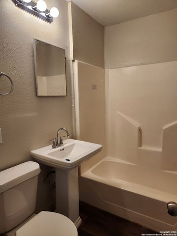 549 W Harlan, San Antonio, TX 78214