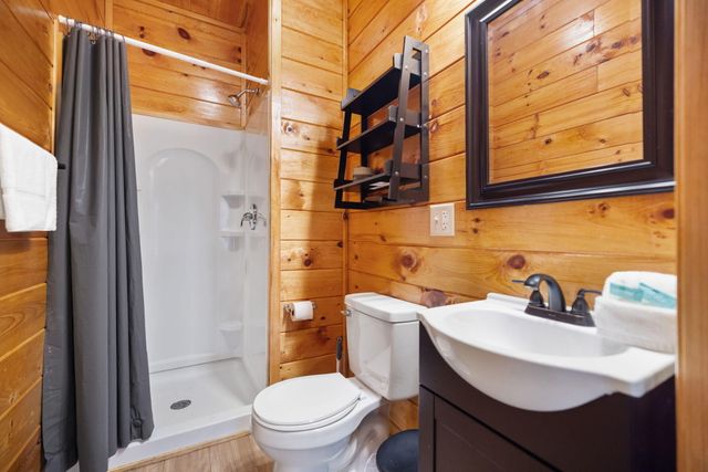 1134 Cliffview Road, Campton, KY 41301