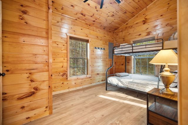1134 Cliffview Road, Campton, KY 41301
