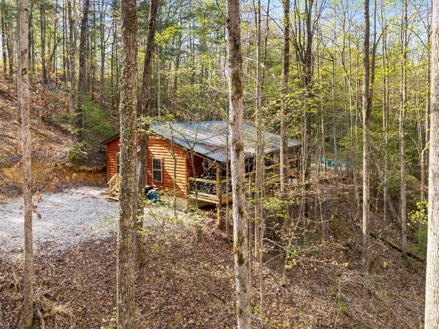 1134 Cliffview Road, Campton, KY 41301