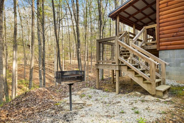 1134 Cliffview Road, Campton, KY 41301