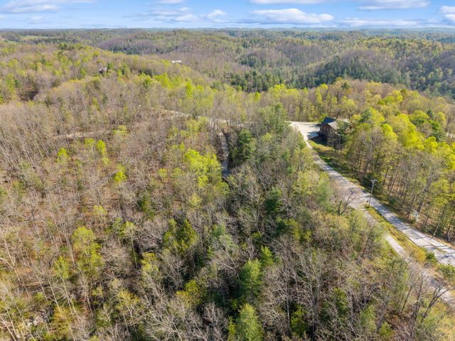 1134 Cliffview Road, Campton, KY 41301