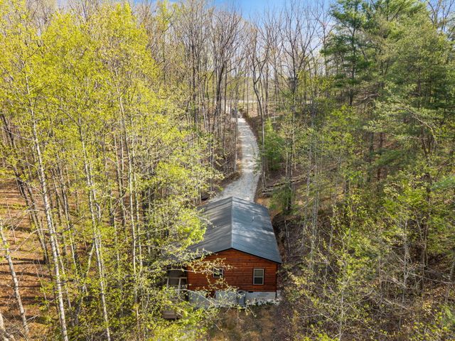 1134 Cliffview Road, Campton, KY 41301
