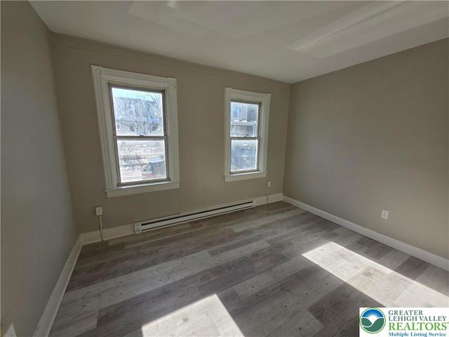 427 Berwick Street, Easton, PA 18042