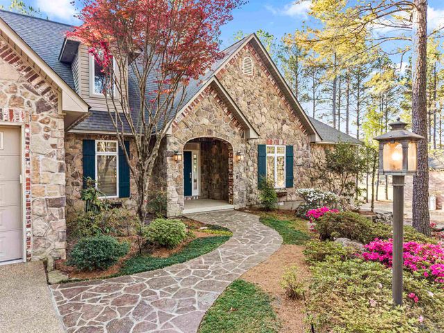 32 Innovacion Ln, Hot Springs Village, AR 71909
