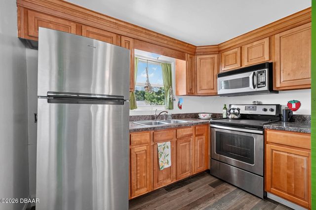 277 Debary Drive, Debary, FL 32713