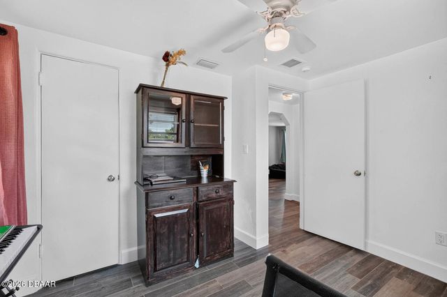 277 Debary Drive, Debary, FL 32713