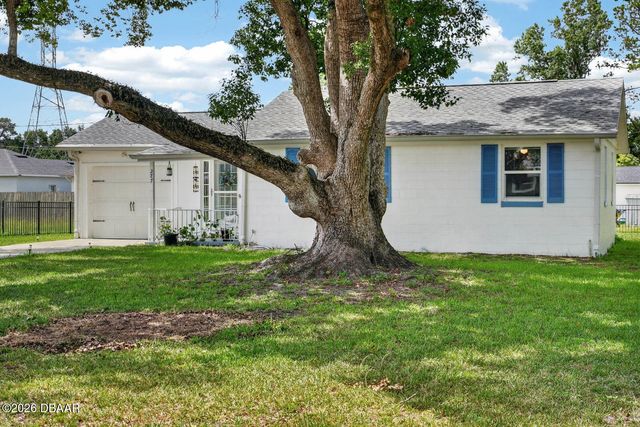 277 Debary Drive, Debary, FL 32713