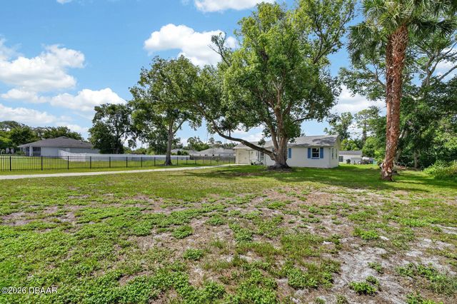 277 Debary Drive, Debary, FL 32713