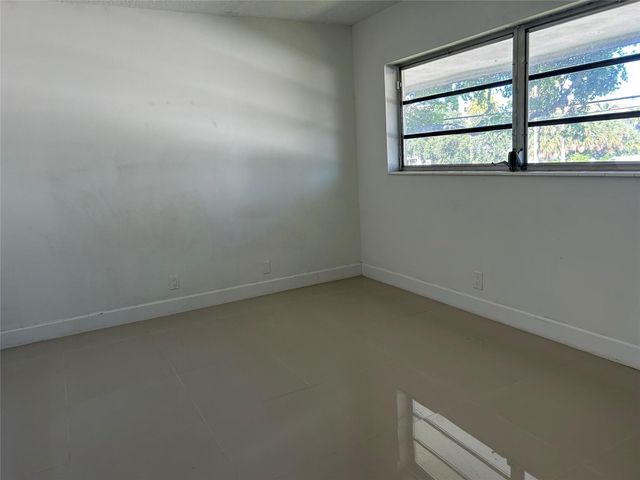 2800 NE 14th Street Cswy 207, Pompano Beach, FL 33062