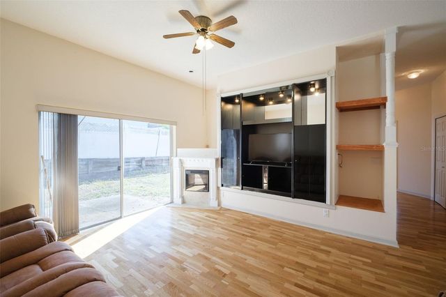 2039 COBBLEFIELD CIRCLE, Apopka, FL 32703