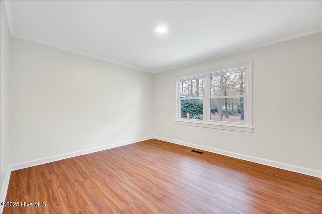 2585 Cabin Branch Road, Kinston, NC 28504