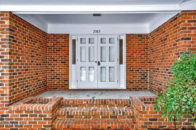 2585 Cabin Branch Road, Kinston, NC 28504