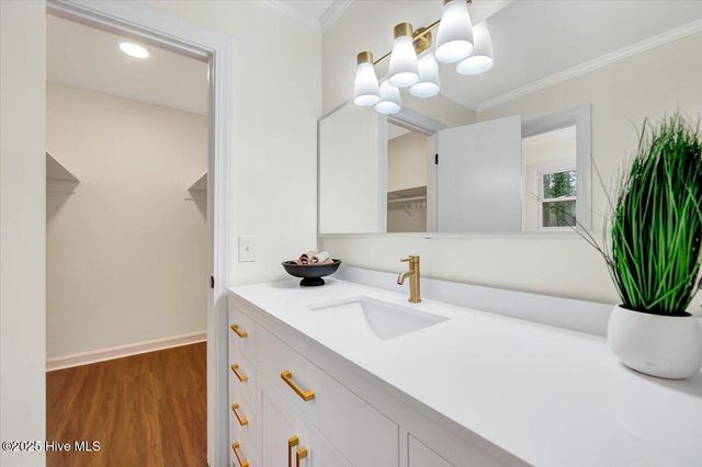 2585 Cabin Branch Road, Kinston, NC 28504