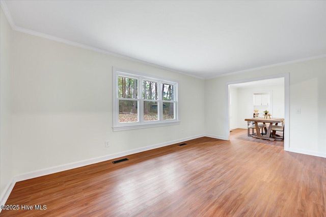 2585 Cabin Branch Road, Kinston, NC 28504