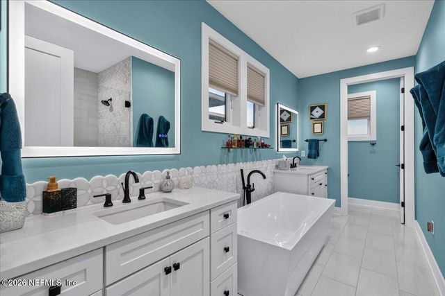 22 27TH Avenue S, Jacksonville Beach, FL 32250