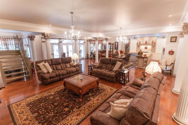 1203 PINE LAKE DR, Corinth, MS 38834