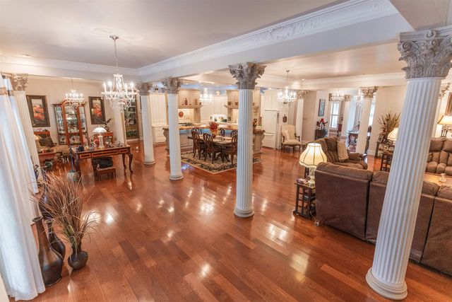 1203 PINE LAKE DR, Corinth, MS 38834