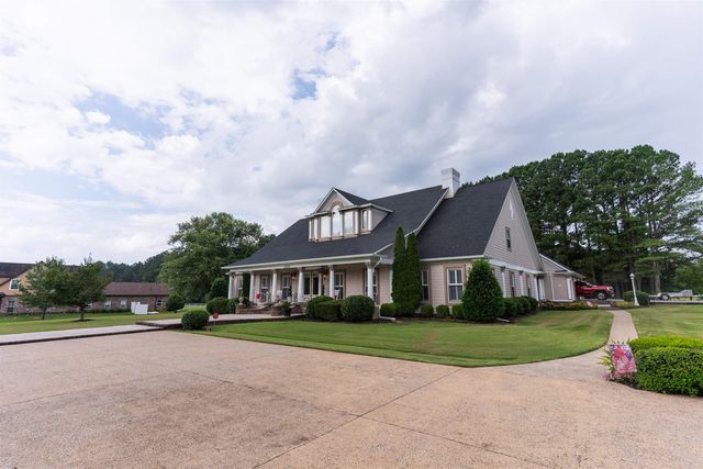 1203 PINE LAKE DR, Corinth, MS 38834