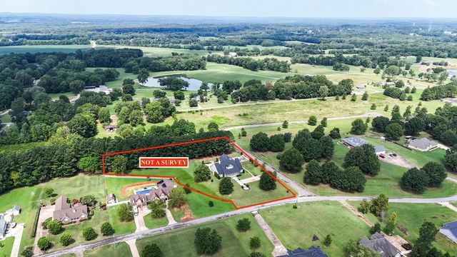 1203 PINE LAKE DR, Corinth, MS 38834