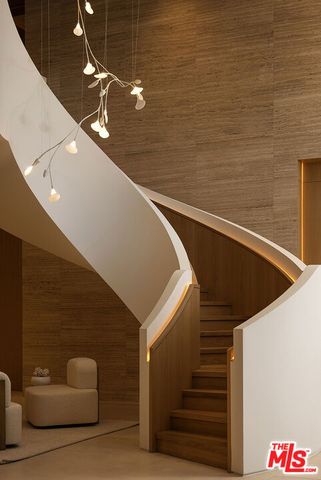 1165 Somera Road, Los Angeles, CA 90077