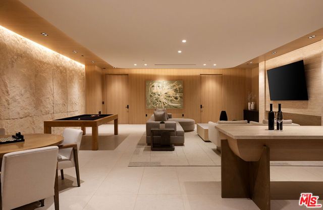 1165 Somera Road, Los Angeles, CA 90077