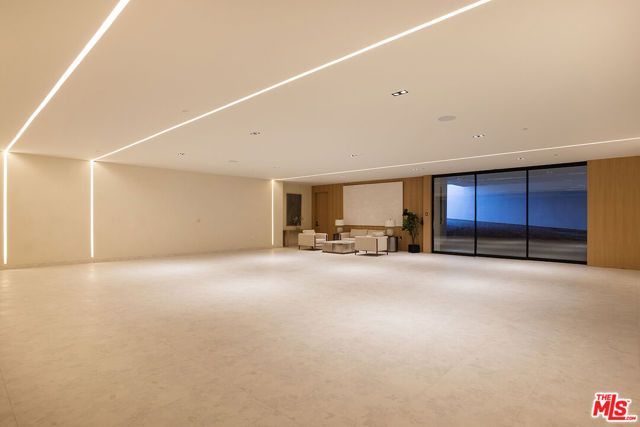 1165 Somera Road, Los Angeles, CA 90077