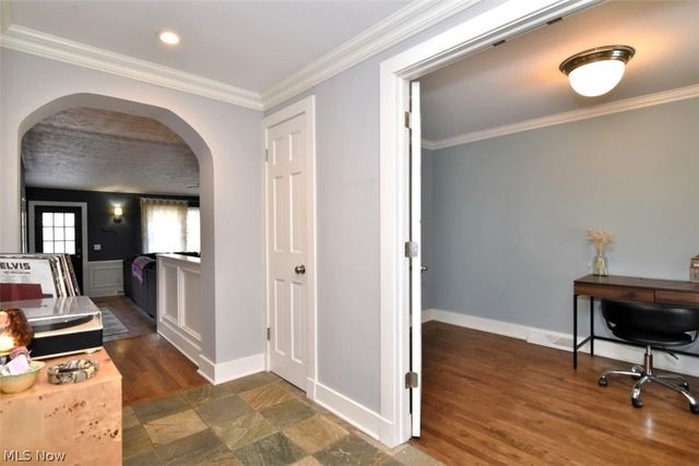 324 South Street, Chardon, OH 44024