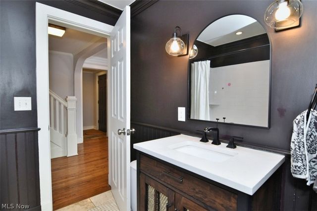 324 South Street, Chardon, OH 44024