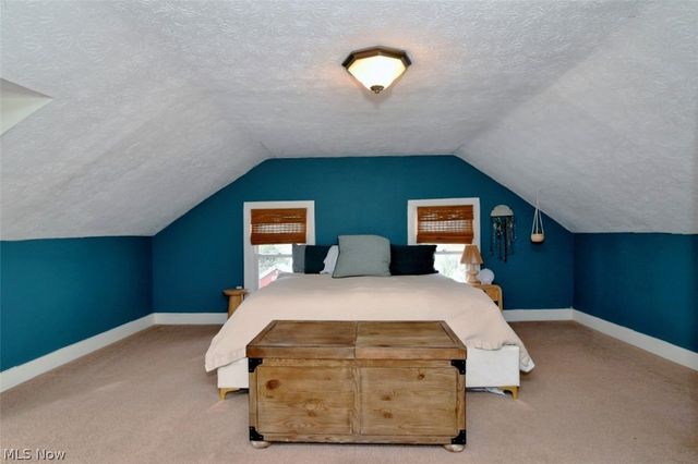 324 South Street, Chardon, OH 44024