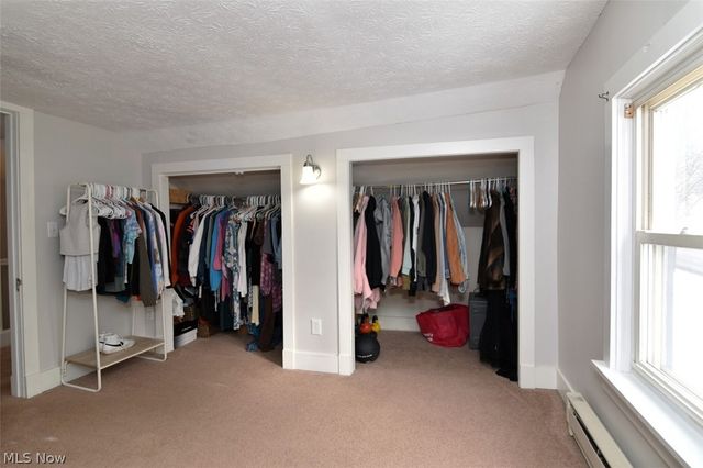 324 South Street, Chardon, OH 44024