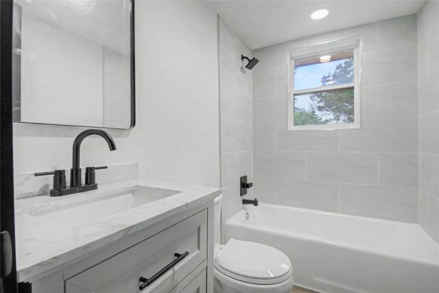 502 ROGERS' Way, Rockwall, TX 75087