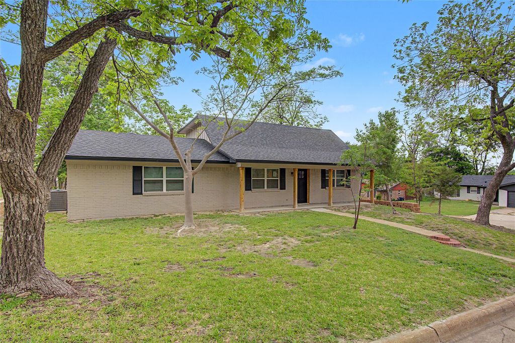 502 ROGERS' Way, Rockwall, TX 75087