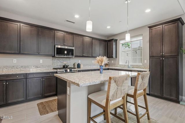 400 Tibbetts Street, Santa Paula, CA 93060
