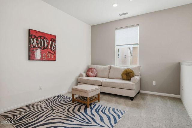 400 Tibbetts Street, Santa Paula, CA 93060