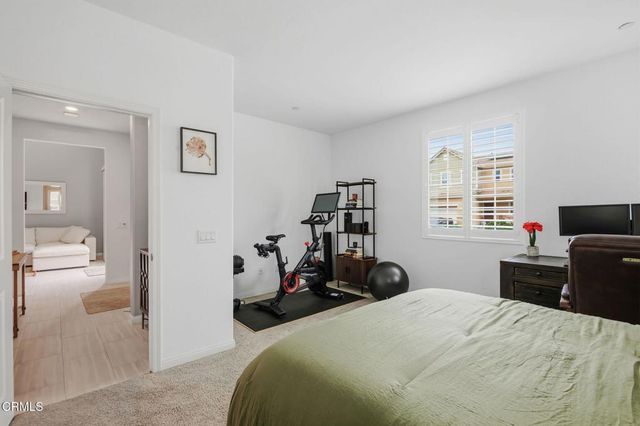 400 Tibbetts Street, Santa Paula, CA 93060