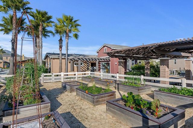 400 Tibbetts Street, Santa Paula, CA 93060