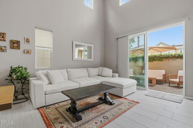 400 Tibbetts Street, Santa Paula, CA 93060