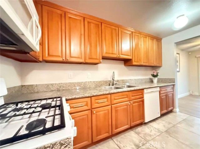 1230 S Cypress, Ontario, CA 91762