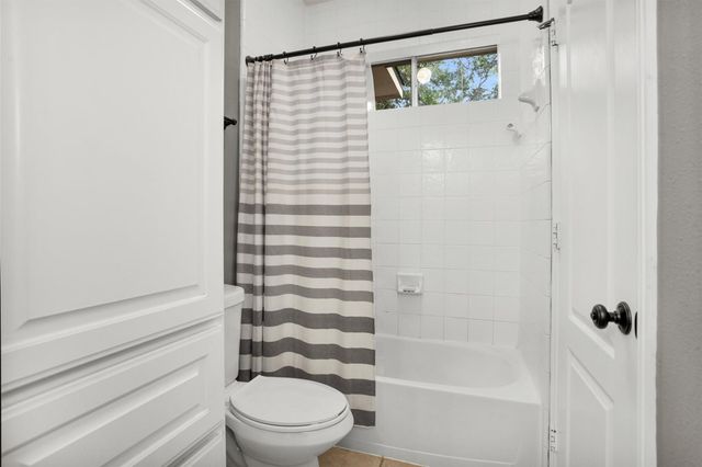 13262 Meadow Creek Lane, Conroe, TX 77302