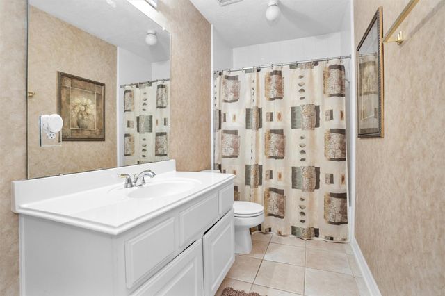 13262 Meadow Creek Lane, Conroe, TX 77302