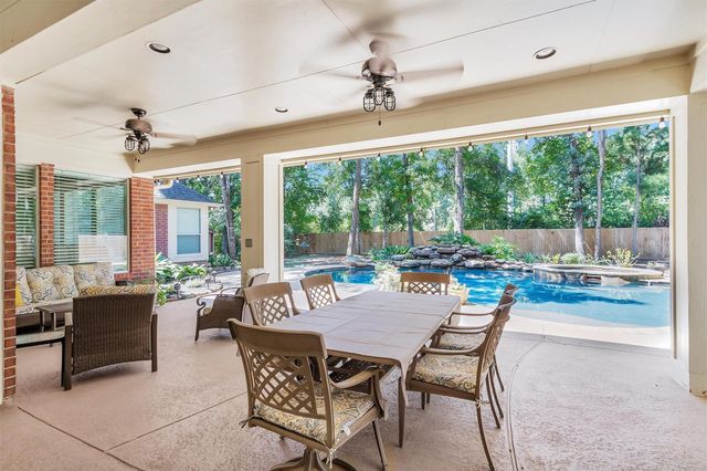 13262 Meadow Creek Lane, Conroe, TX 77302