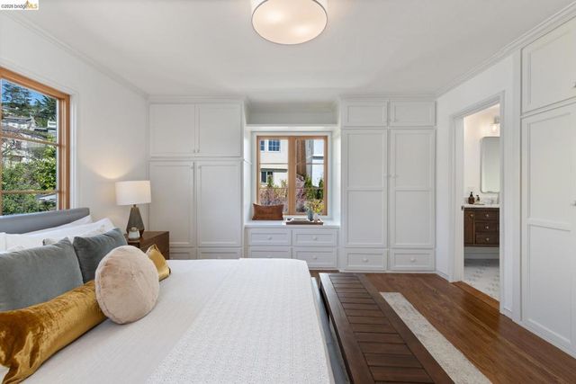 101 101 Windsor Ave., Kensington, CA 94708