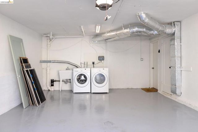 101 101 Windsor Ave., Kensington, CA 94708