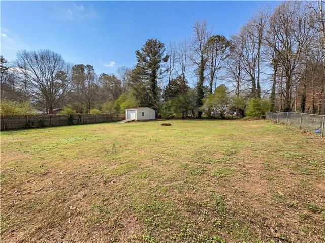 1272 Owen Circle, Sugar Hill, GA 30518