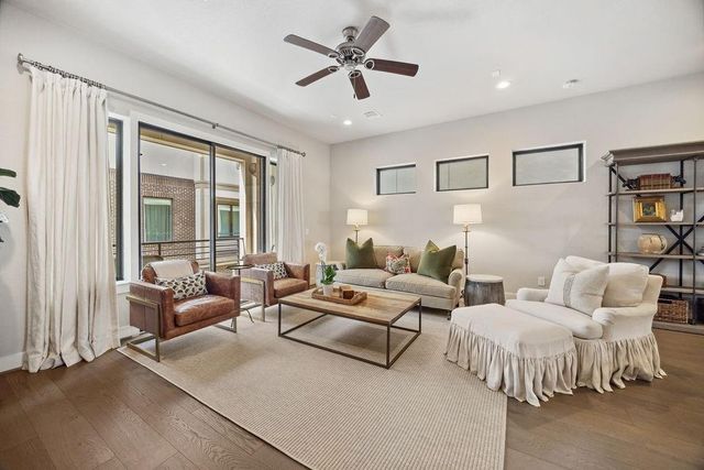 4211 Allen Street, Houston, TX 77007