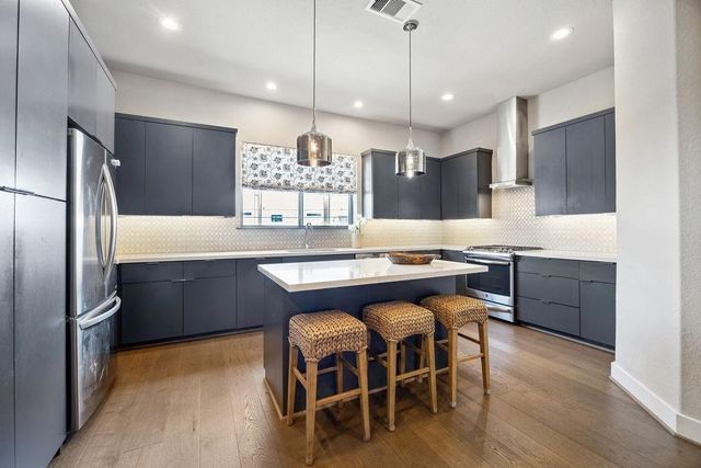 4211 Allen Street, Houston, TX 77007