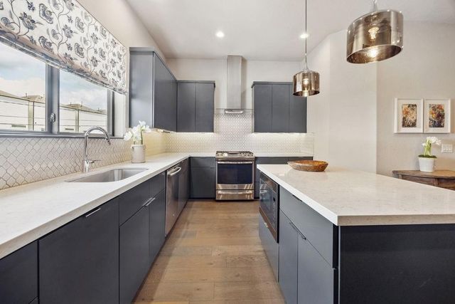 4211 Allen Street, Houston, TX 77007