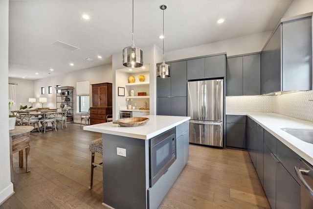 4211 Allen Street, Houston, TX 77007